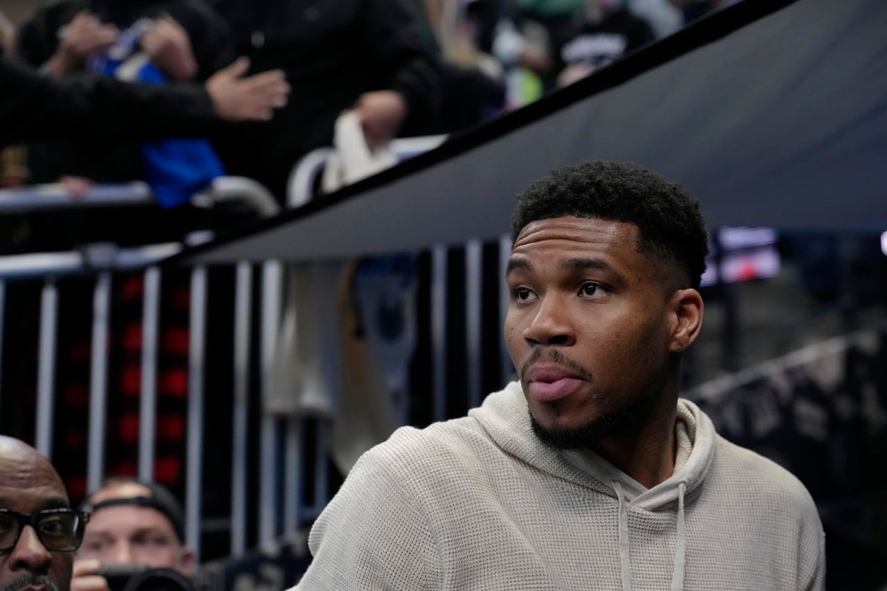 Family measure themselves against Giannis Antetokounmpo